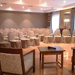 Hotel De 4*