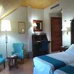 阿尔卡尼斯旅馆 4*