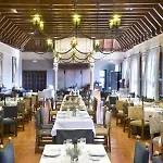 阿尔卡尼斯旅馆 酒店