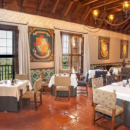 Hotel De 4*